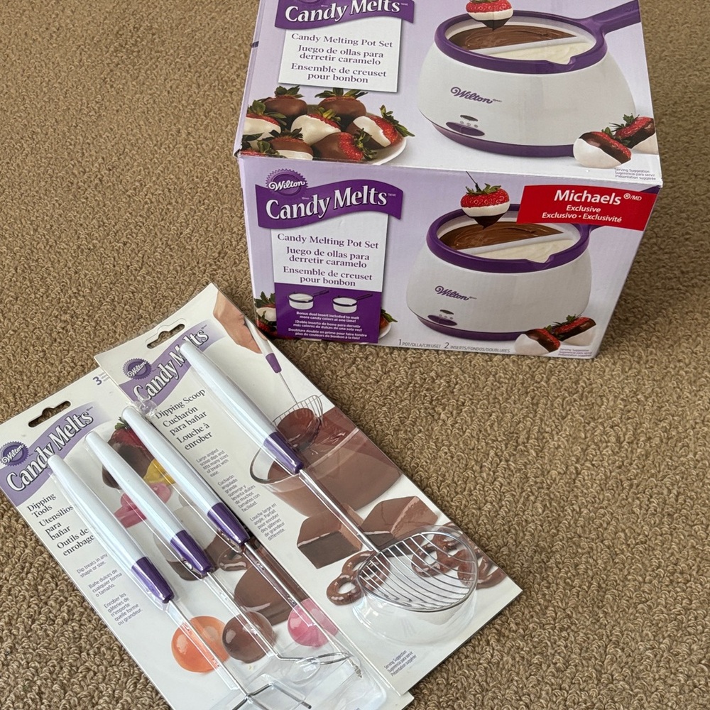 Wilton Candy Melt Pot and Dipping Accessories